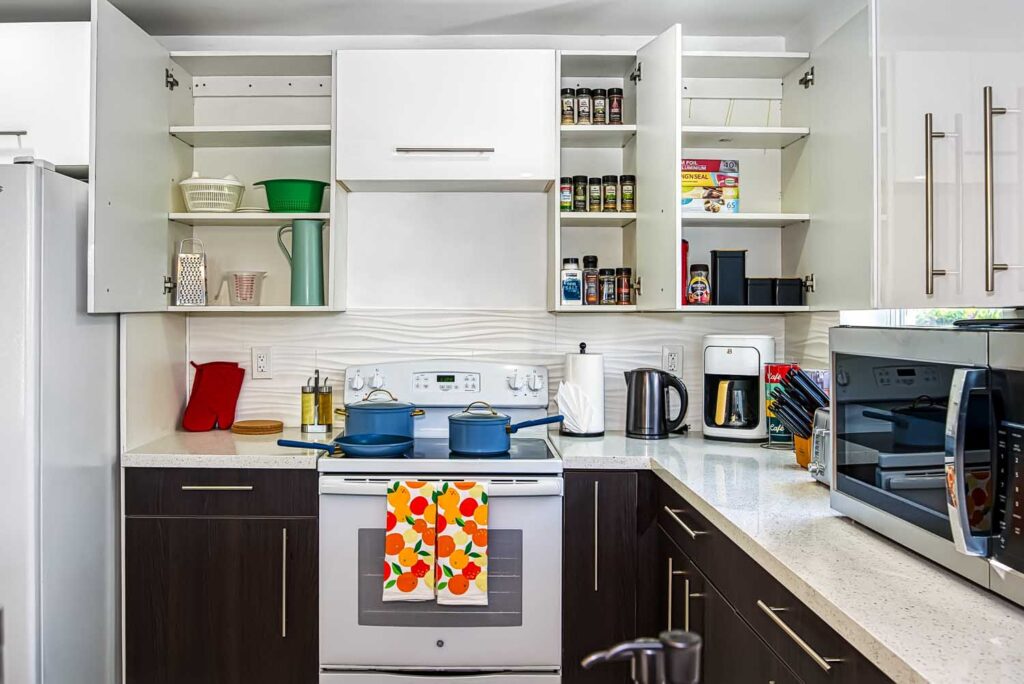 Airbnb Photographer in Hallandale Beach, Florida
